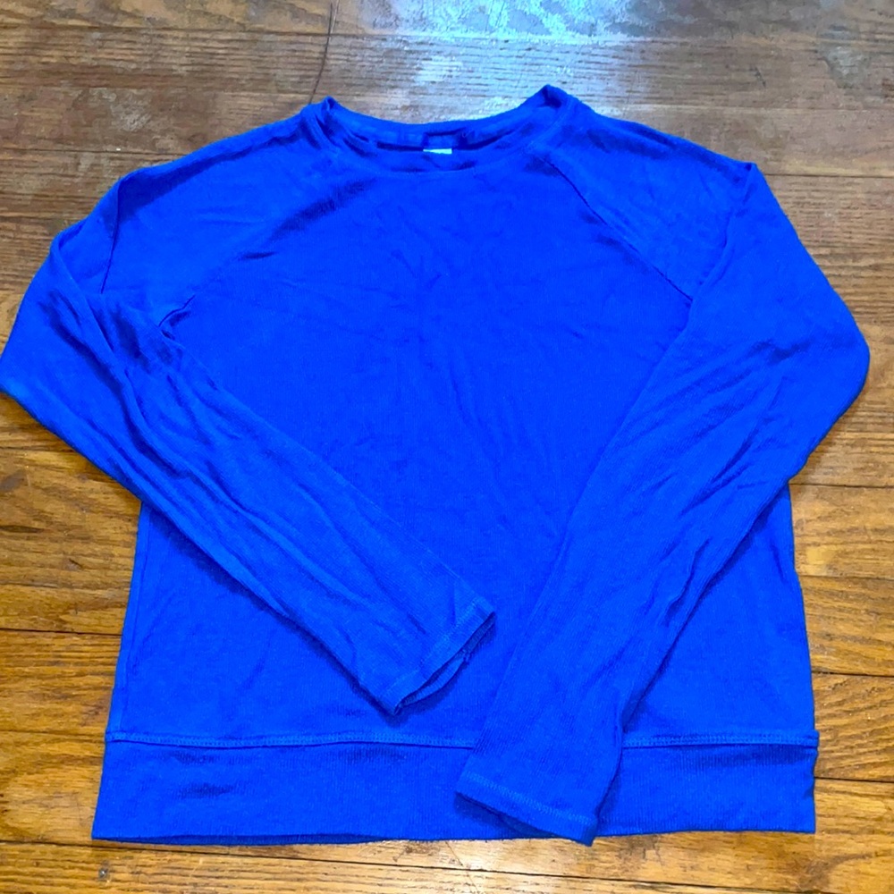 Athleta Girl long sleeve T